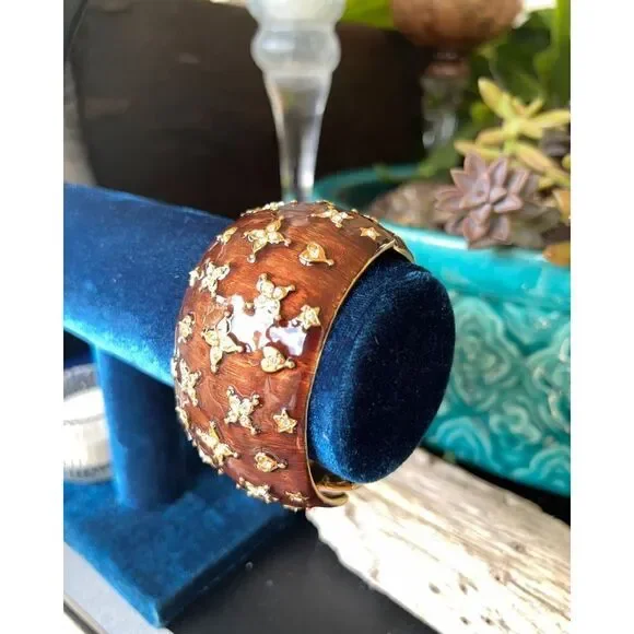 Bronze Enamel Gold & Crystal Kenneth Jay Lane Hearts & Star Bangle Bracelet - Picture 3 of 16